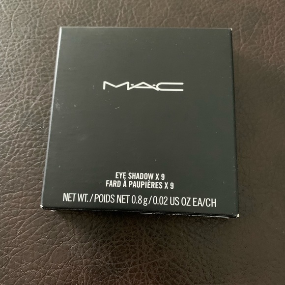 Mac - Picture 2 of 2